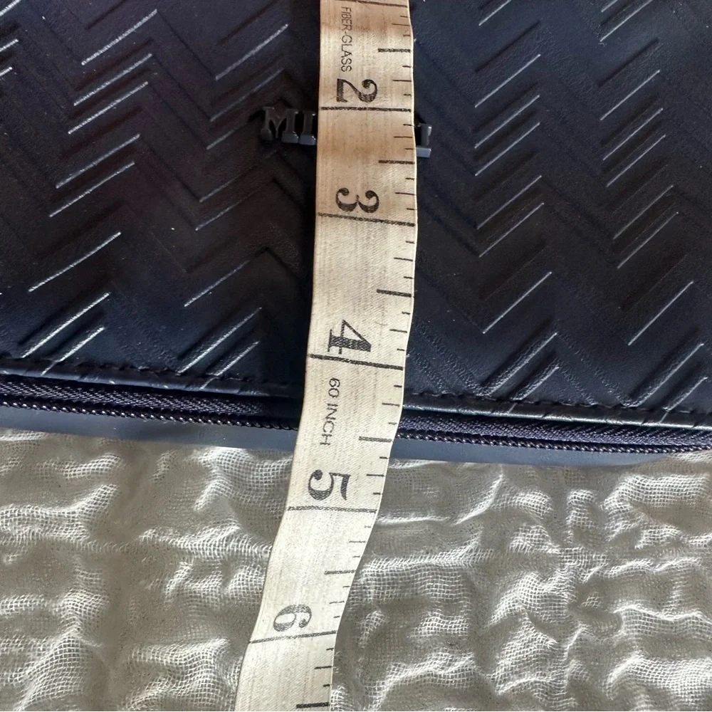 Missoni Delta Amenity Kit Cosmetic Bag Navy Travel Pouch Toiletry Case